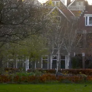 https://bed-breakfast-maria.ihotelsrotterdam.com